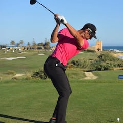 Quirós, a 18 hoyos de ganar tras más de cinco años de sequía