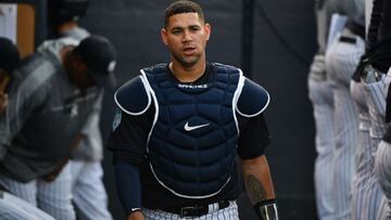 El gerente general de los 'Bombarderos del Bronx' señaló el catcher dominicano fue enviado al dugout por el pobre desempeño que mostró en 2020.