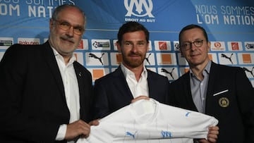 Andoni Zubizarreta, Andr&eacute; Villas-Boas y Jacques-Henri Eyraud, del Olympique de Marsella.