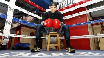 El boxeador Petr Petrov posa en una entrevista para AS.
