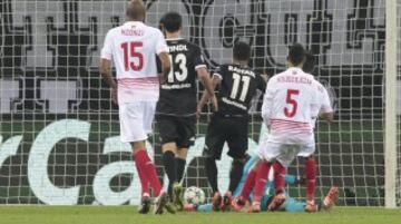 3-0. Raffael anotó el tercer tanto.