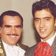 Alejandro Fernández pública conmovedor mensaje para despedir a Vicente Fernández