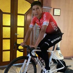 Nairo Quintana, negativo por coronavirus y de regreso a casa