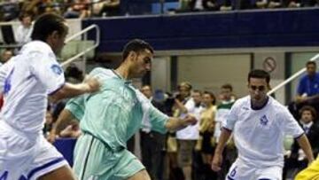 <b>VICTORIA RUSA.</b> Los españoles no pudieron llevarse la victoria en un partido muy disputado.