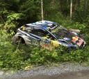 Brutal accidente de Andreas Mikkelsen en Finlandia