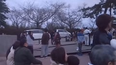 La impactante imagen de un estacionamiento de Japón en el momento del terremoto