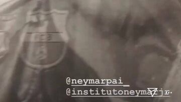 Neymar comparte en redes una foto suya vestido del Bar?a