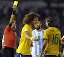 David Luiz vuelve a París y deja la concentración de Brasil