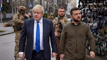 Ukraine's President Volodymyr Zelenskiy and British Prime Minister Boris Johnson walk along a street after a meeting, as Russia's attack on Ukraine continues, in Kyiv, Ukraine April 9, 2022. Ukrainian Presidential Press Service/Handout via REUTERS ATTENTION EDITORS - THIS IMAGE HAS BEEN SUPPLIED BY A THIRD PARTY. MANDATORY CREDIT     TPX IMAGES OF THE DAY