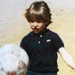 Adivina quién es esta leyenda viva del fútbol mundial