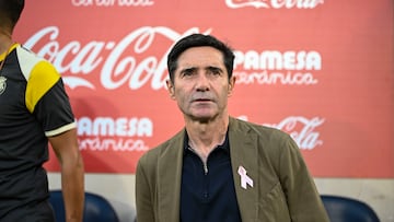 VILLARREAL (CASTELL?N), 20/10/2024.- El entrenador del Villarreal, Marcelino Garc¨ªa Toral, antes del partido de la d¨¦cima jornada de LaLiga EA Sports que Villarreal CF y Getafe CF disputan este domingo en el estadio de la Cer¨¢mica. EFE/Andreu Esteban