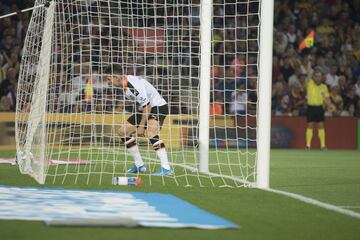 Gameiro acercó al Valencia con el 2-1.