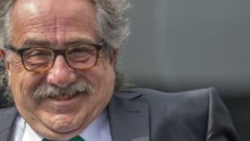 Decio de María debe comparecer ante un juez.