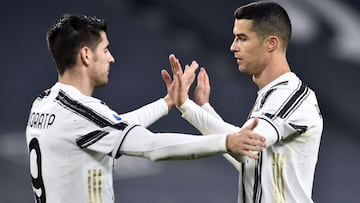 Soccer Football - Serie A - Juventus v Spezia - Allianz Stadium, Turin, Italy - March 2, 2021 Juventus&#039; Cristiano Ronaldo celebrates scoring their third goal with Alvaro Morata REUTERS/Massimo Pinca