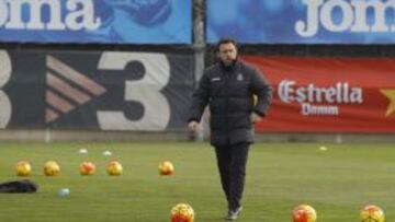 Sergio González durante el entrenamiento del Espanyol.