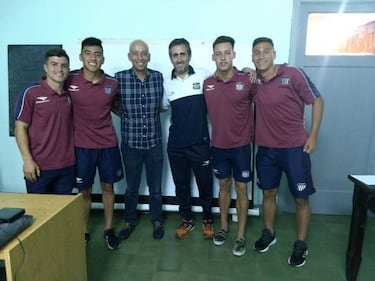 Psicólogo mexicano forma futbolistas en Argentina
