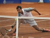 Cervantes, 824º del mundo, se mete en los octavos de final