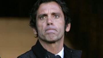 <b>REVULSIVO.</b> Quique llega al banquillo del Calderón para llevar al Atlético hasta la zona alta de la clasificación.