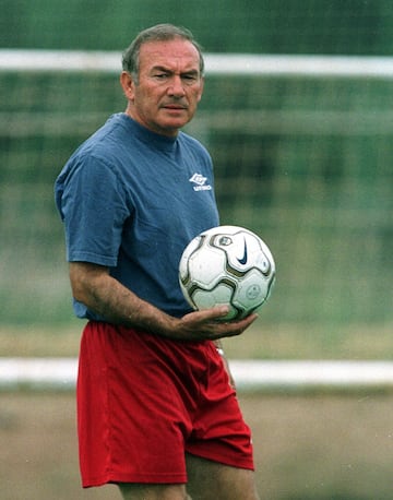 Antonio Calpe fue segundo entrenador del Levante en la temporada 2001/2002. 