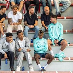 Laporte y Nico Williams, atentos a los cachorros