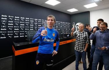 Celades: "Se est¨¢ hablando para renovar a Garay; lo ideal es que se solucione r¨¢pido y bien"