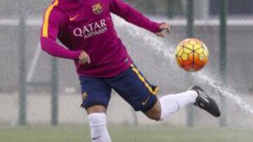 Rafinha ya ultima su regreso: el mes que viene vuelve a jugar