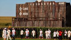 Los Cubs y los Cincinnati Reds protagonizaron la noche del jueves la segunda edición de Field of Dreams, el encuentro con temática del clásico filme de beisbol