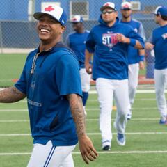 Las mejores imágenes de la llegada de pitchers y catchers al Spring Training de la MLB