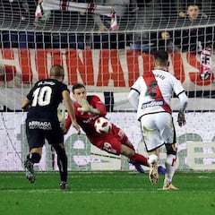 Lunin se viste de héroe y mete al Leganés en octavos