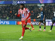 Soccer Football - UEFA Champions League - Play Off - First Leg - Club Brugge v Atletico Madrid - Jan Breydel Stadium, Bruges, Belgium - February 18, 2026 Atletico Madrid's Ademola Lookman celebrates scoring their second goal REUTERS/Maurice Van Steen