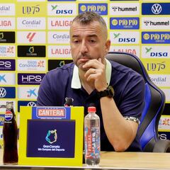 Diego Martínez apela a la “unión y a la estabilidad” para las seis finales por la permanencia de la UD Las Palmas