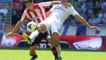 VUELVE EL ONCE. Arbeloa no jugó contra Schalke y será titular hoy.