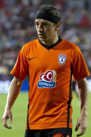 El argentino Damián Manso fue parte de la Liga Deportiva Universitaria de Quito que conquistó la Copa Libertadores en 2008. Posteriormente militó en tres clubes de México: Pachuca (Apertura 2009 al Apertura 2010), Jaguares (Clausura 2011) y Morelia (Apertura 2011).
