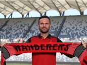 Lío de Mata en Australia por culpa de su intermediario