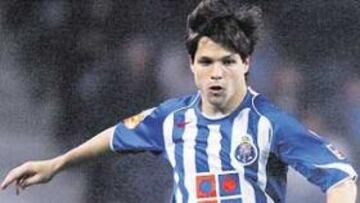 <b>GRAN CALIDAD. </b>Diego Ribas llevaba en el Santos brasileño el número '10' que tuvo Pelé.