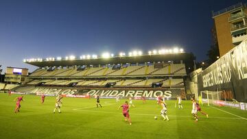 Panorámica del estadio de Vallecas.