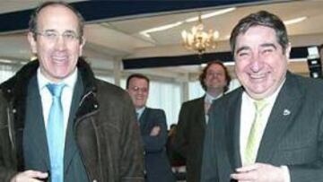 <b>SE ACABÓ.</B> La aventura que Lendoiro e Irureta iniciaron juntos hace una semana ha llegado a su fin.