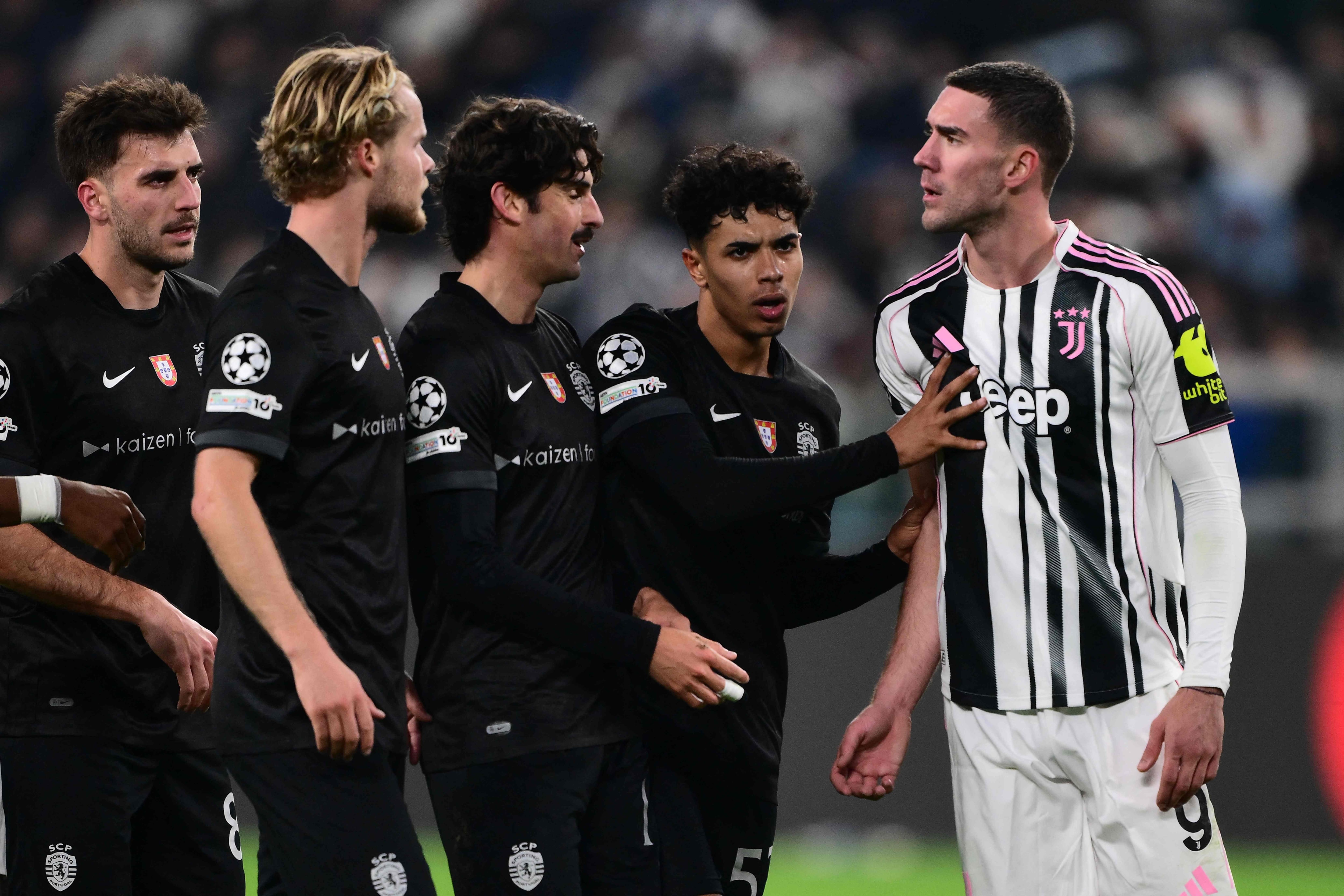 Vlahovic no alcanza para una Juventus entretenida 