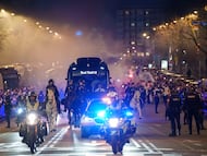 Follow the action as Real Madrid host Manchester City in the Champions League.