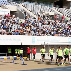 Aplausos para Víctor y despedida de Michael Santos que apunta al Rayo