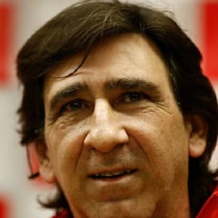 Costas se convierte en el DT más veces campeón en Santa Fe