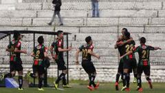 Dos golazos de César Cortés encumbran a Palestino