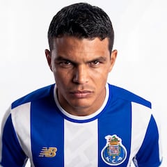 ¡Sorpresa: Thiago Silva al Porto!