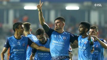 Sergio Castel se crece en la India