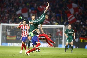 Fernando Torres y Bartra.