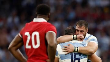 Rugby Union - Rugby World Cup 2023 - Quarter Final - Wales v Argentina - Orange Velodrome, Marseille, France - October 14, 2023  Argentina's Eduardo Bello and Agustin Creevy celebrate after the match REUTERS/Benoit Tessier