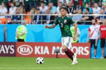 El Titán ha sido un convocado frecuente de la Selección Mexicana, incluso estuvo llamado para los dos partidos amistosos pasados pero por ahora se encuentra lesionado de un tobillo.