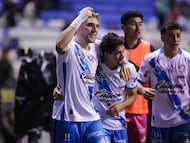 Emiliano Gomez celebrates his goal 2-1 of Puebla during the 10th round match between Puebla and Pachuca as part of the Liga BBVA MX, Torneo Apertura 2025 at Cuauhtemoc Stadium, on September 23, 2025 in Puebla, Mexico.