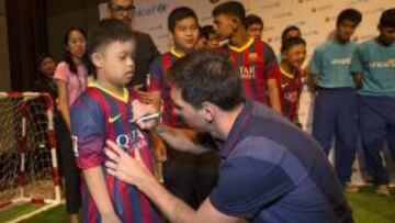 Messi en el acto con Unicef.