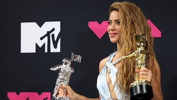 Shakira poses with her Video Vanguard Award and her and Karol G's Best Collaboration Award for "TQG" at the 2023 MTV Video Music Awards at the Prudential Center in Newark, New Jersey, U.S., September 12, 2023. REUTERS/Andrew Kelly